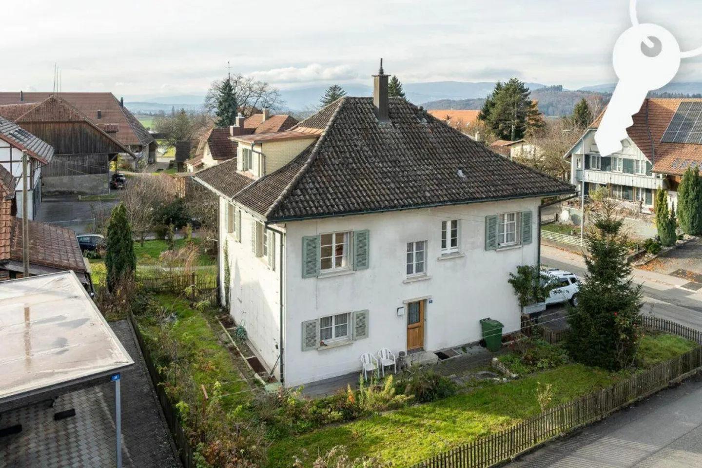 Characterful Residential and Commercial Building with Tradition in Schnottwil - Photo 3 of 18