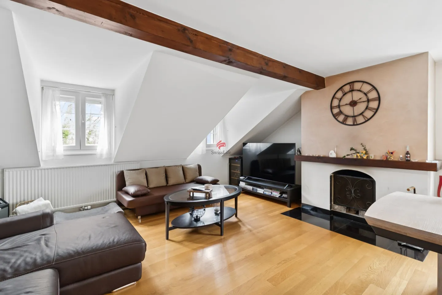 Dans le grenier avec caractère : appartement de 4,5 pièces de qualité - Photo 5 sur 10