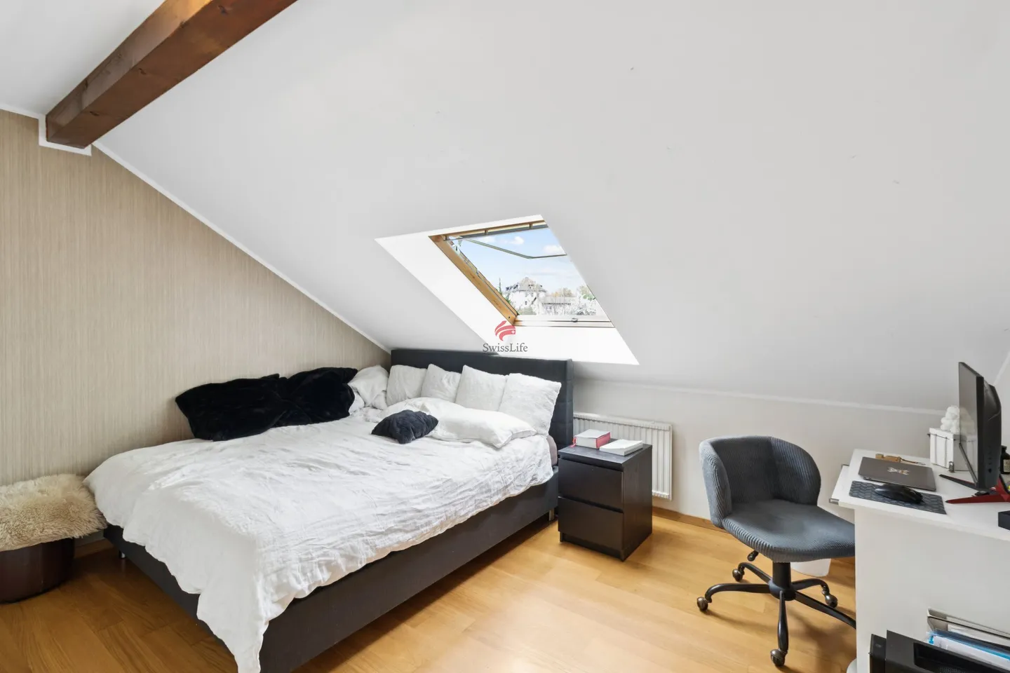 Dans le grenier avec caractère : appartement de 4,5 pièces de qualité - Photo 10 sur 10