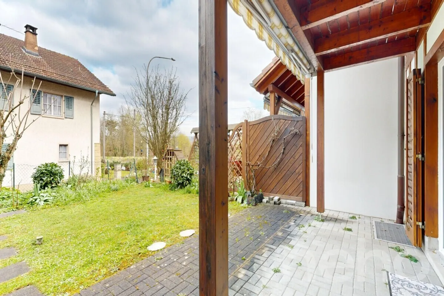 Charmantes Reihenhaus mit Garten - Foto 10 von 12