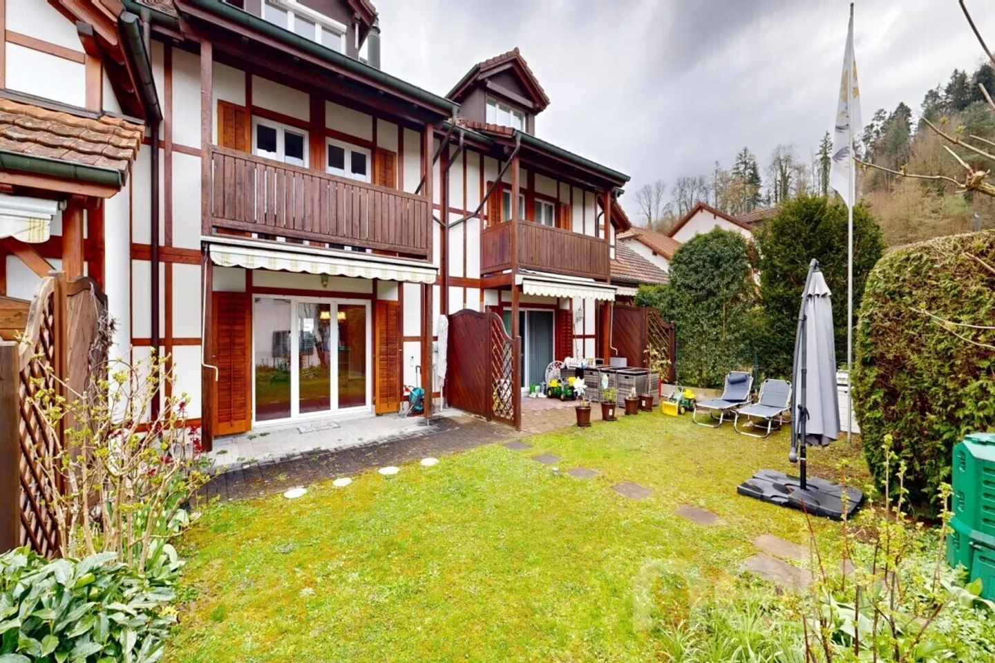 Charmantes Reihenhaus mit Garten - Foto 11 von 12