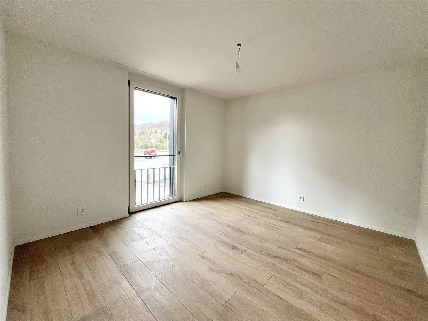 05600 - Appart. 4½ locali - IMP. CHAMP-RIOND 16 - MATRAN - Foto 4 di 10