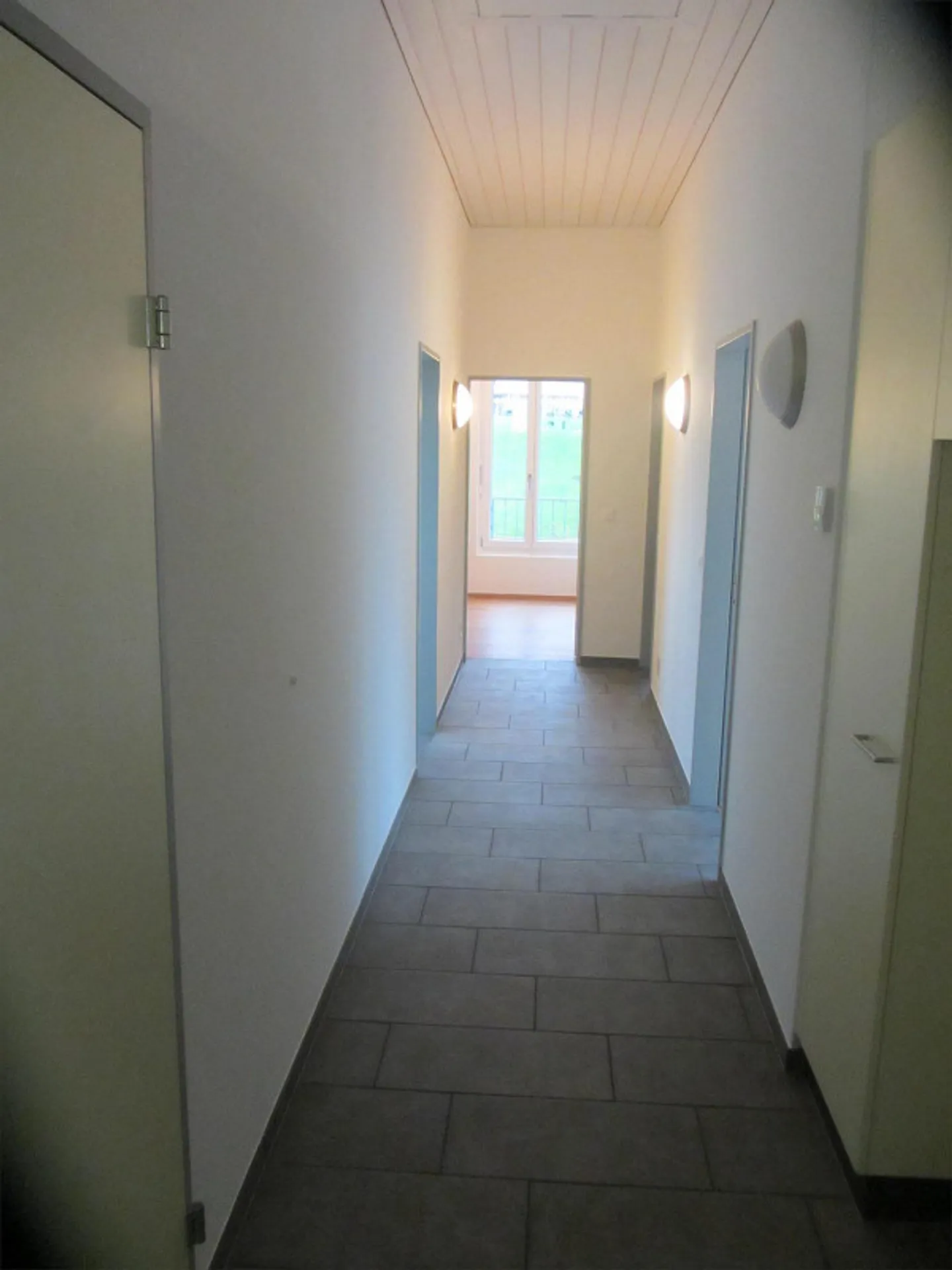 Appartamento attico soleggiato e accogliente - Foto 7 di 13