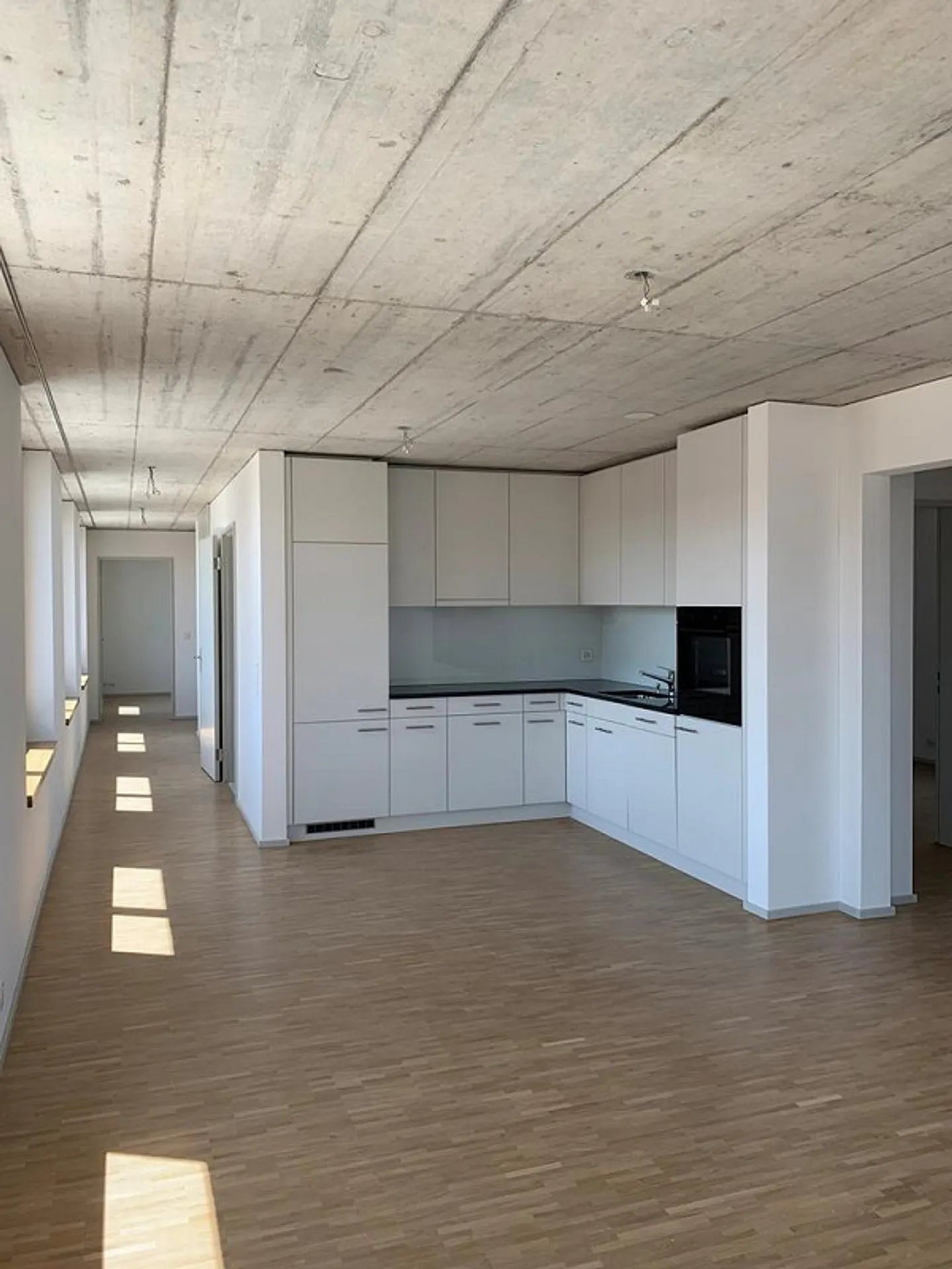 Wohnung mit Dachterrasse - Foto 2 von 11