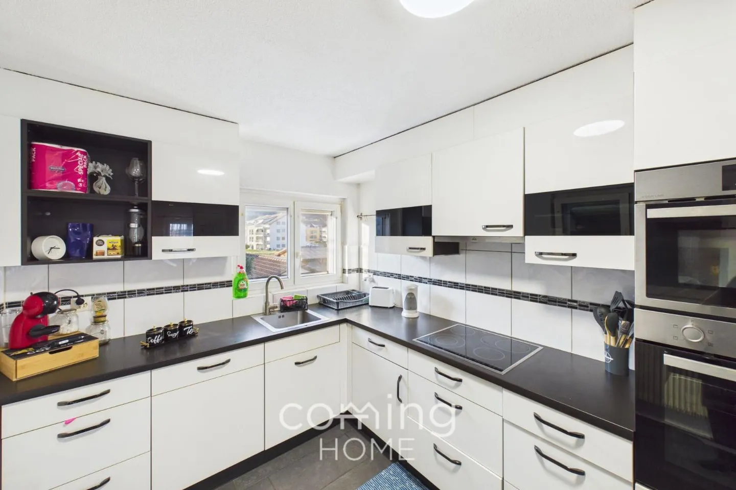 Well-maintained 3.5 room apartment in Niederbipp with parking - Photo 4 of 12