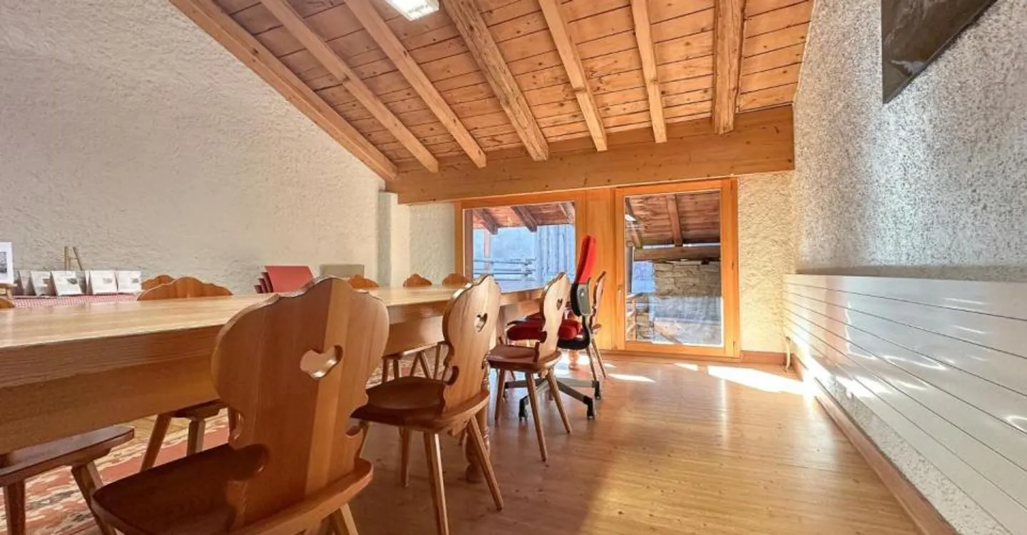 Village house with 6.5 rooms in Sembrancher - Photo 4 of 12