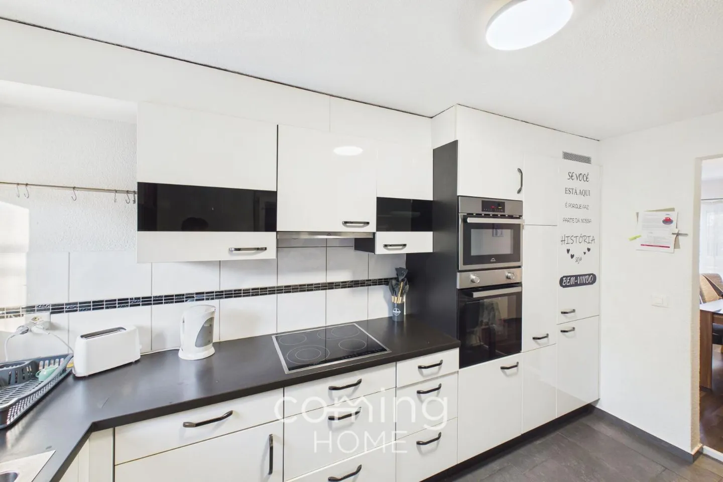 Well-maintained 3.5 room apartment in Niederbipp with parking - Photo 5 of 12