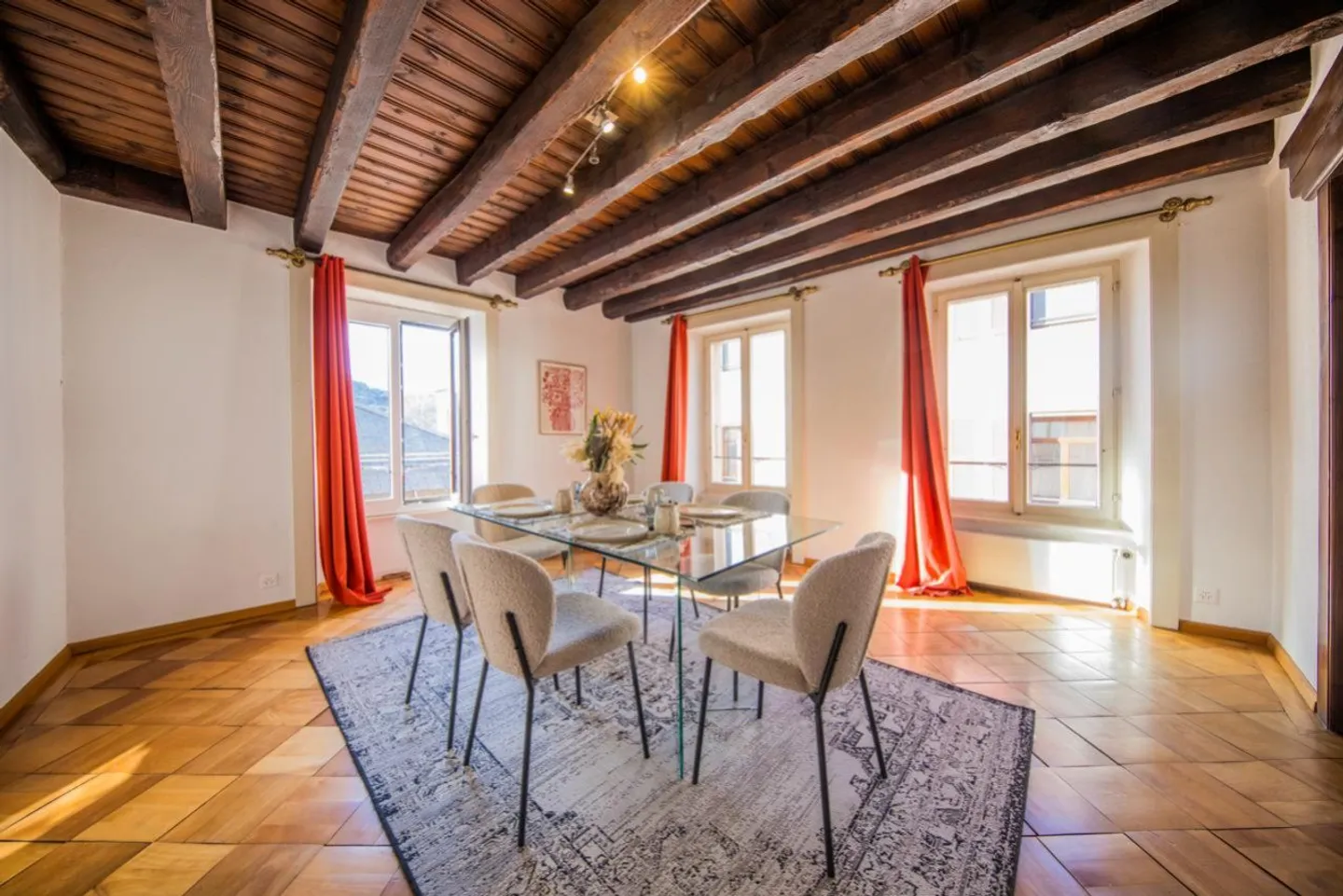 Magnificent Duplex 4.5 Rooms / Sion - Photo 2 of 8