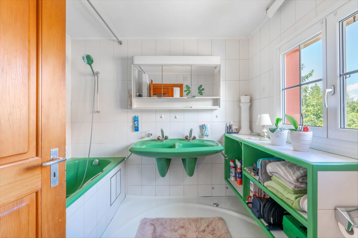 Einfamilienhaus mit grossem Garten - befristet zu mieten bis Februar 2027 - Foto 8 von 10