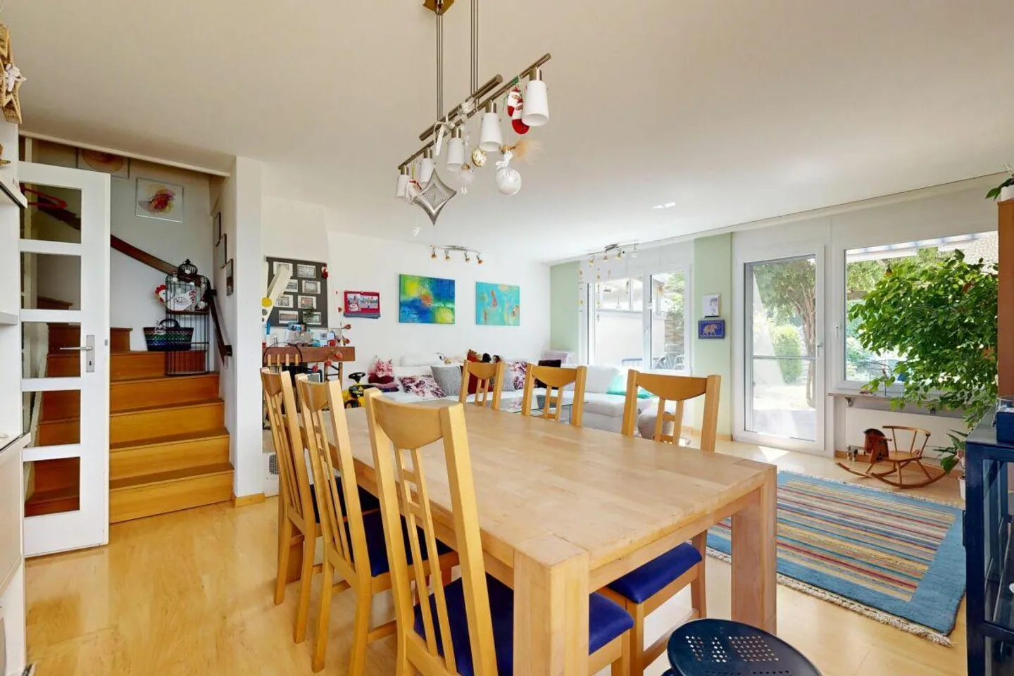 Charmantes Einfamilienhaus mit Garten - Foto 8 von 22