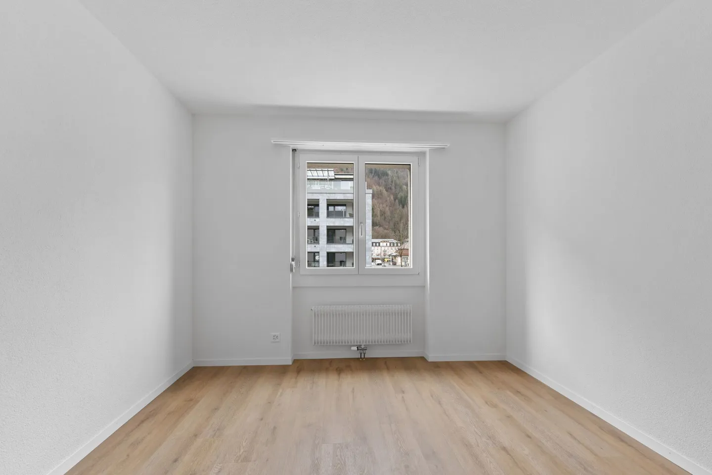 Appartement 4,5 pièces dans un emplacement central - Photo 15 sur 21