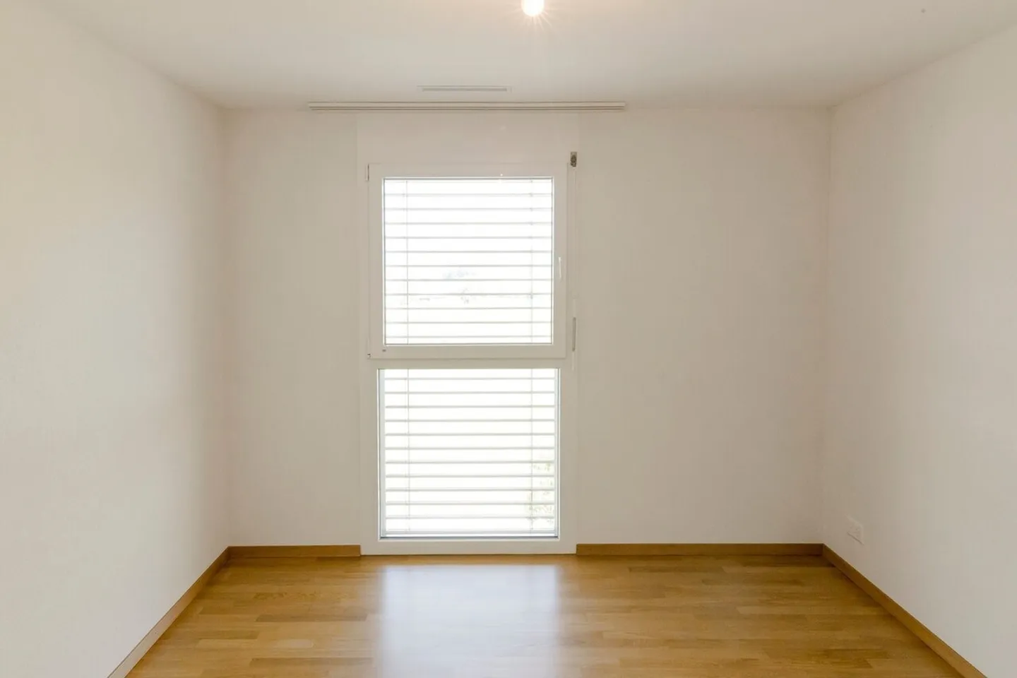 «3.5 Zimmerwohnung im 4. OG» - Foto 9 von 13