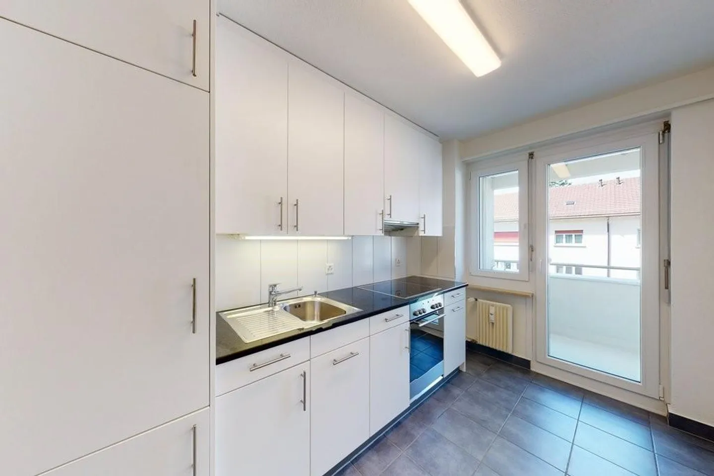 Appartamento accogliente nel tranquillo quartiere di Hegenheim - Foto 1 di 8