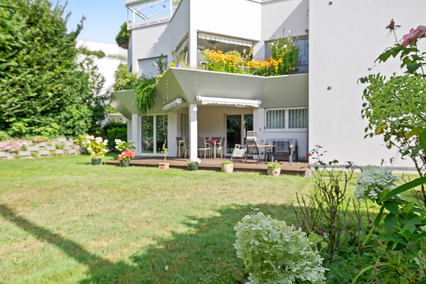 Appartamento al piano terra con giardino privato - Foto 21 di 29