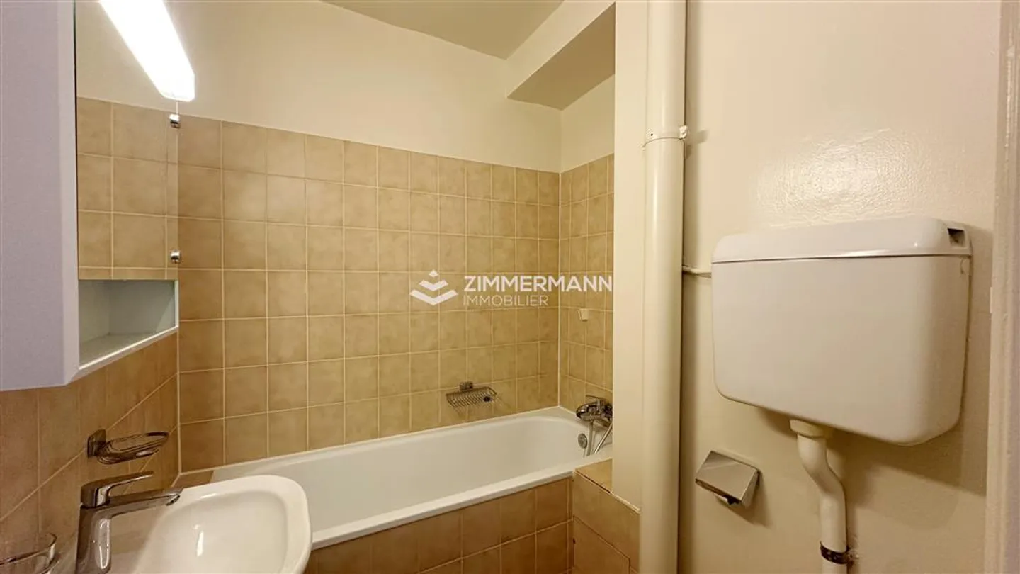 Apartment,2,33 - Photo 5 of 5