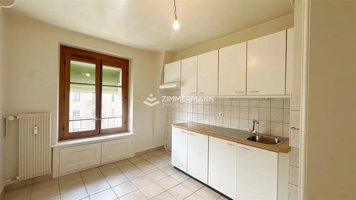 Apartment,2,33 - Photo 3 of 5