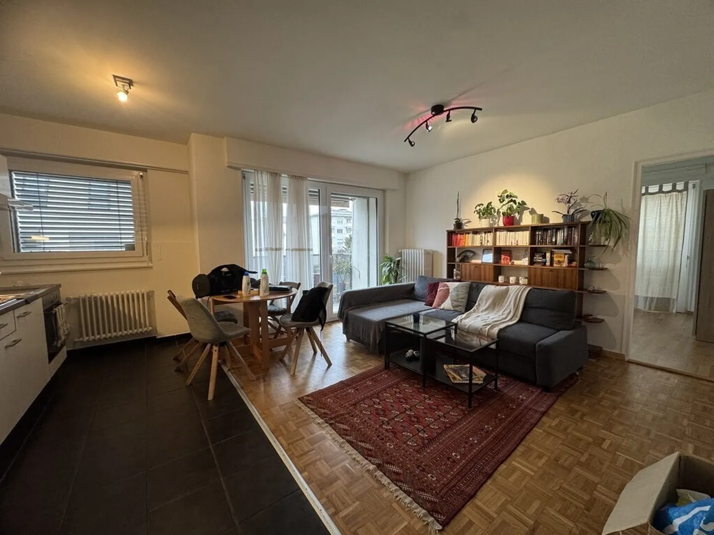 Appartement rénové charmant - Photo 3 sur 5