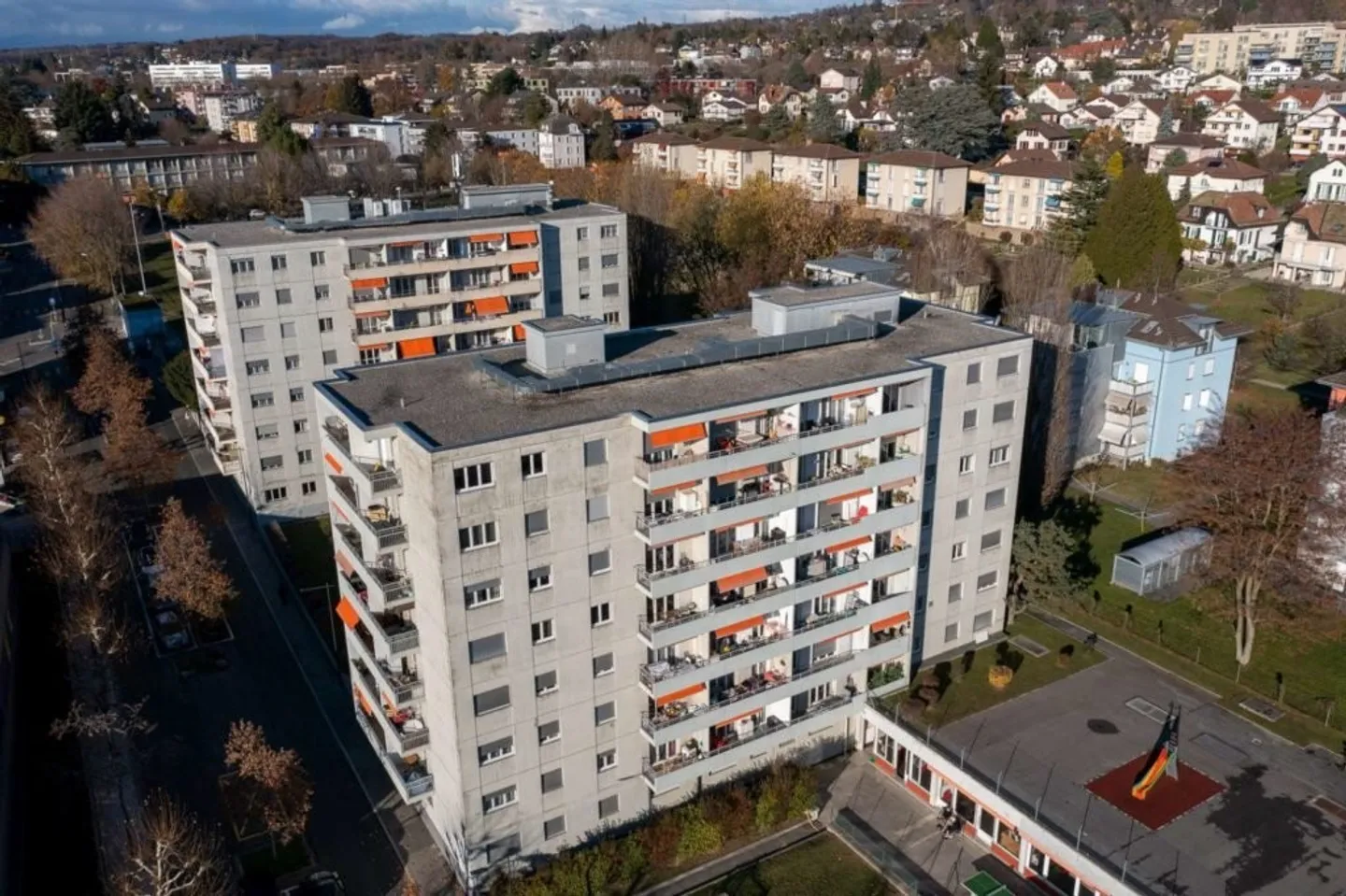 Appartamento di 2 stanze al piano terra a Renens - Foto 1 di 1
