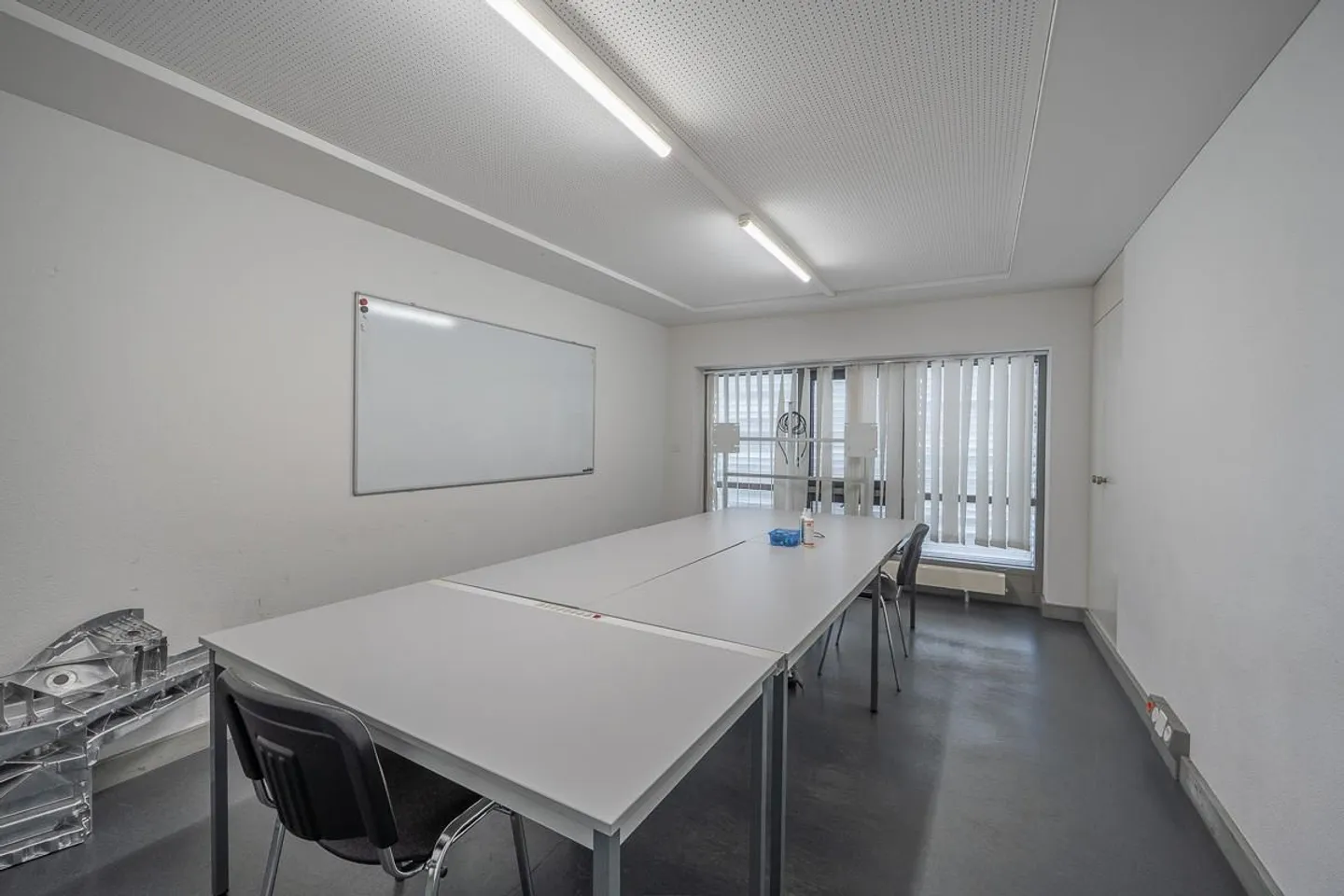 Espaces commerciaux représentatifs dans un emplacement attrayant à Saint-Gall - Photo 3 sur 13