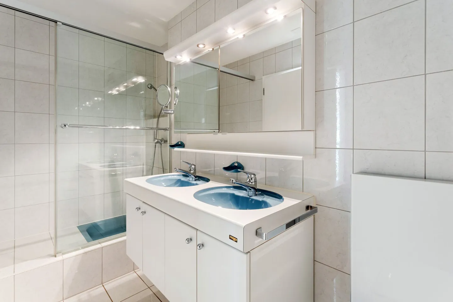 Stilvolle Wohnung mit Garten - Foto 6 von 13