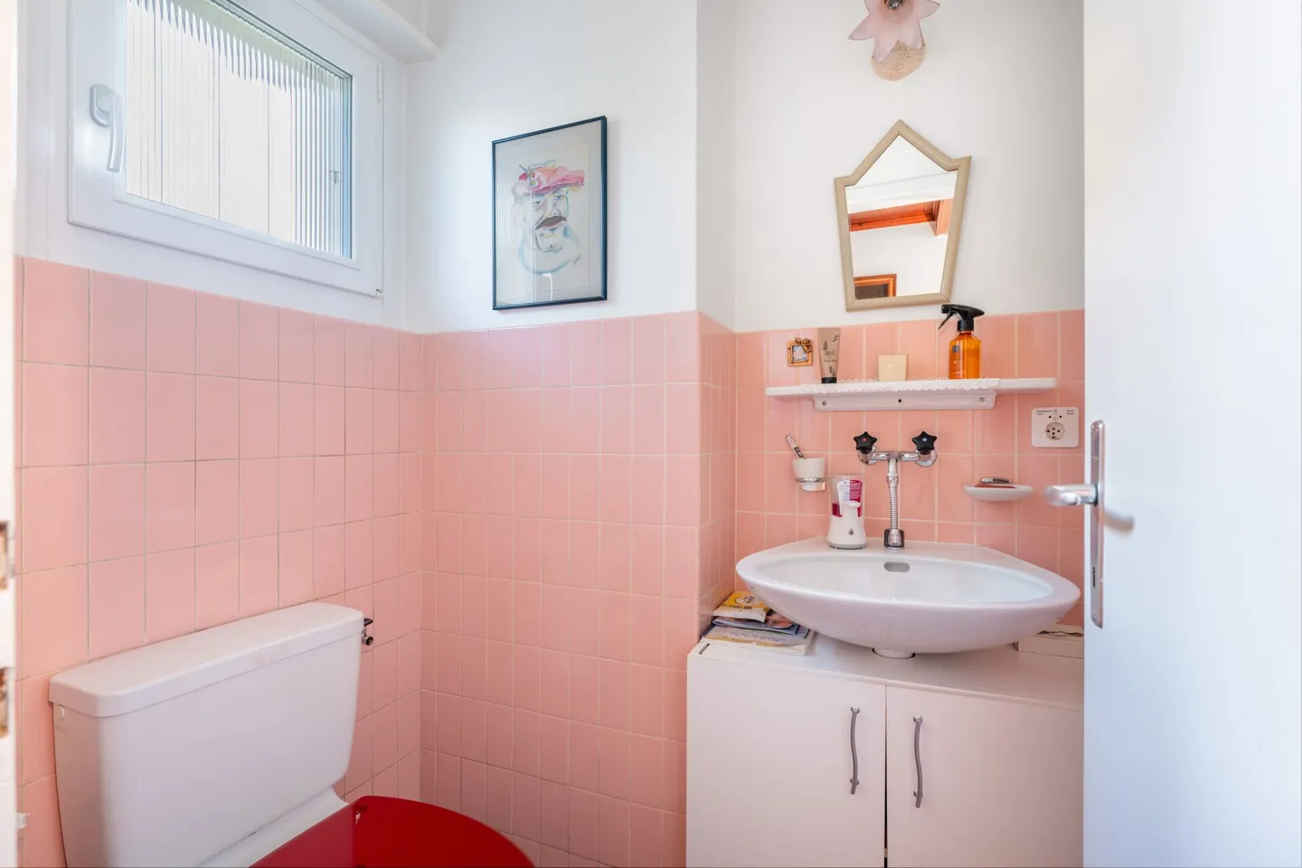 Einfamilienhaus mit grossem Garten - befristet zu mieten bis Februar 2027 - Foto 9 von 10