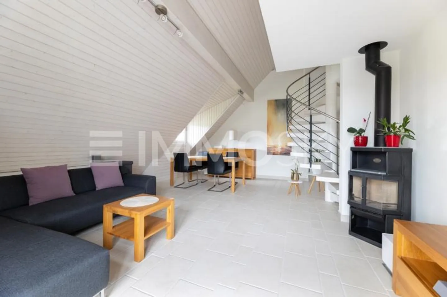 Kuscheliges Wohnparadies mit Aussicht - Photo 2 of 7