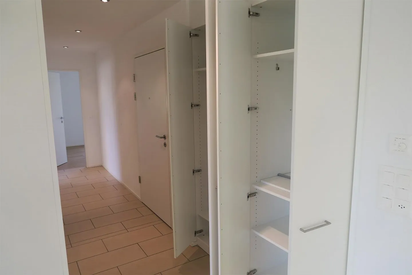 Appartement ensoleillé, calme, central, moderne et familial - Photo 5 sur 8