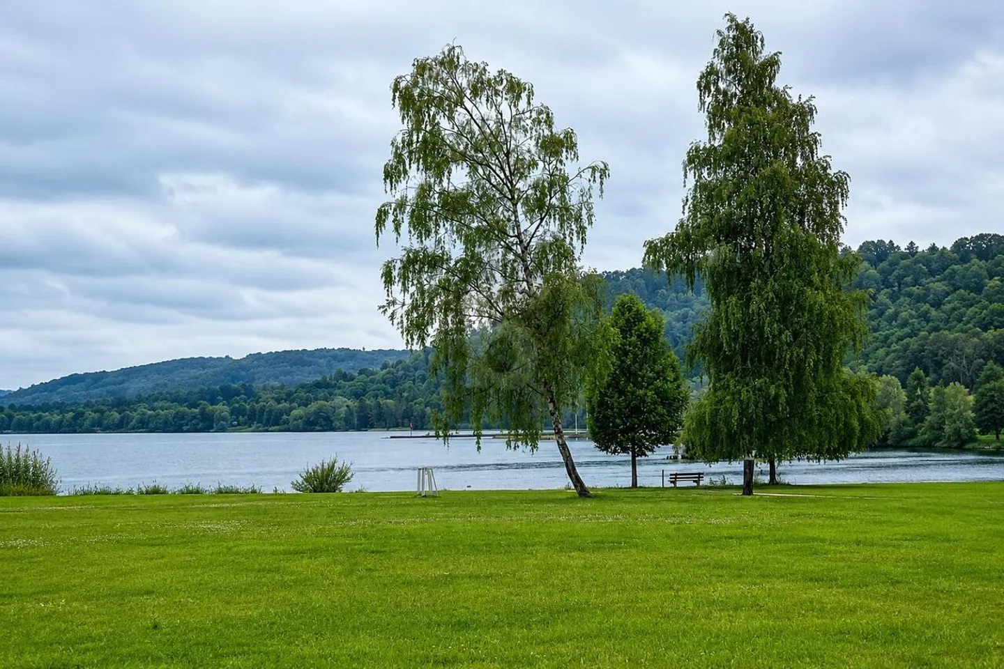 HELL, GERÄUMIG & NAHE DEM SEE - Foto 1 von 6