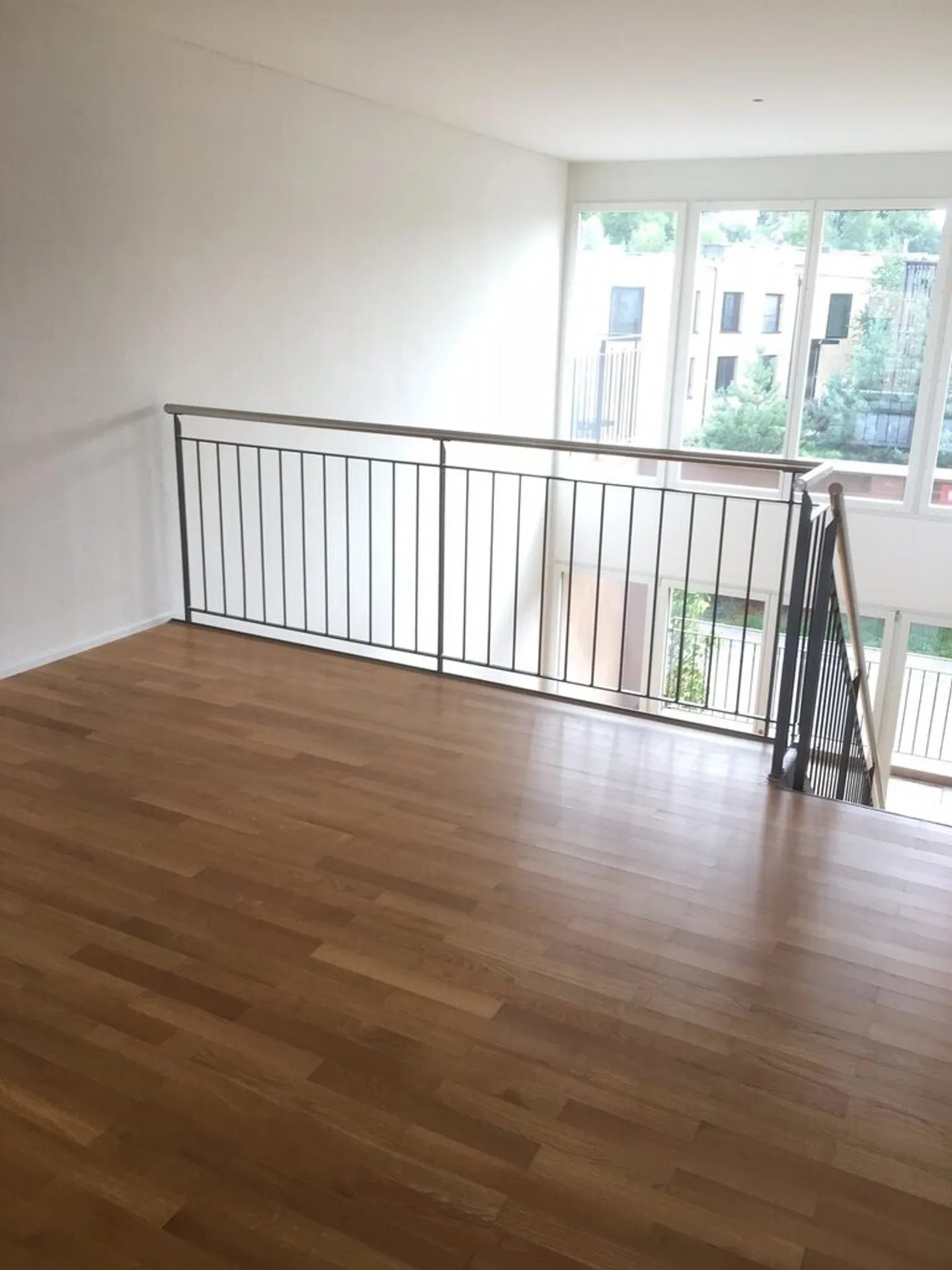 Expérience de vie sur deux étages - Photo 3 sur 6