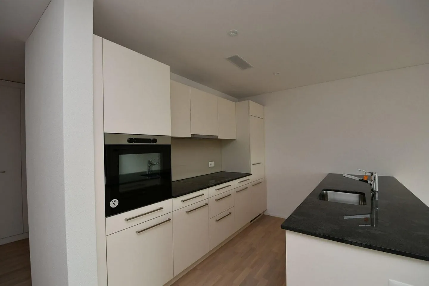 Feyco - vita urbana a Gümligen - Foto 1 di 7