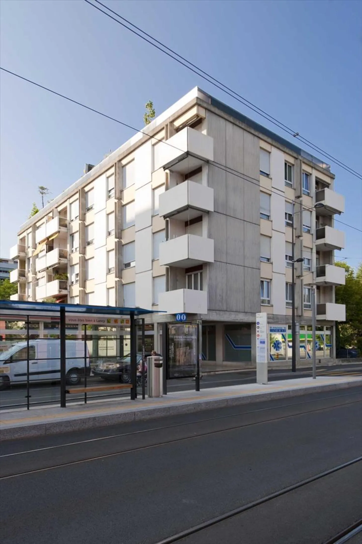 Place ouverte - Photo 1 sur 3