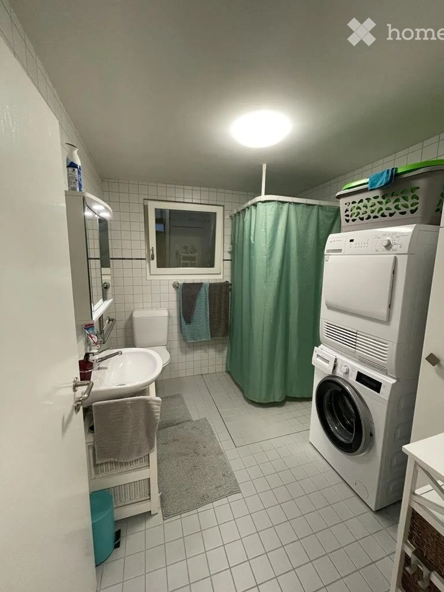 Moderno appartamento di 3 1/2 stanze con area giardino a Lostorf - Foto 4 di 5