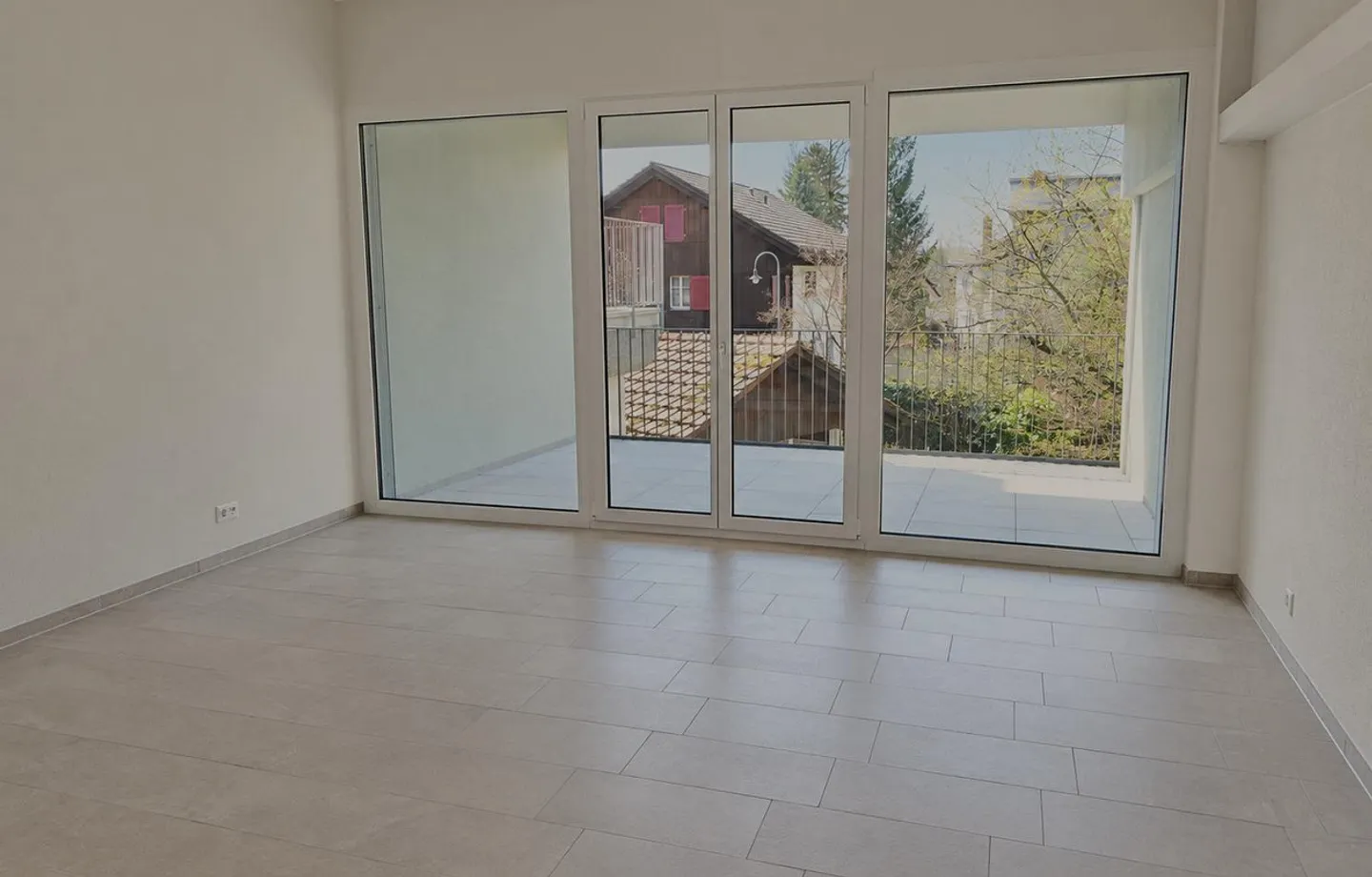 Living in the Heart of Pfäffikon ZH - Photo 2 of 8