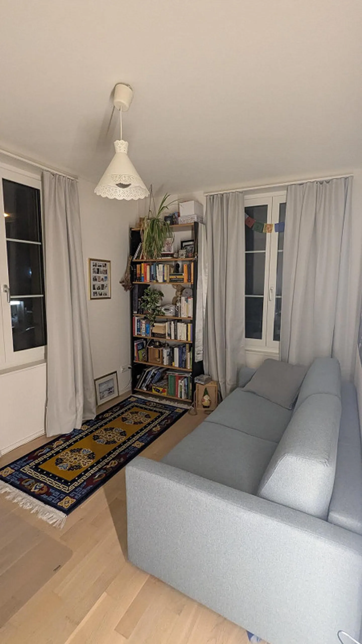 Appartamento centrale, quasi nuovo di 4,5 stanze con fascino in un edificio storico - Foto 7 di 8