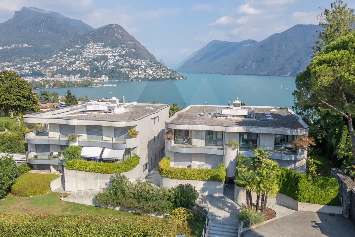 Penthouse with Lake Views - Photo 16 of 16