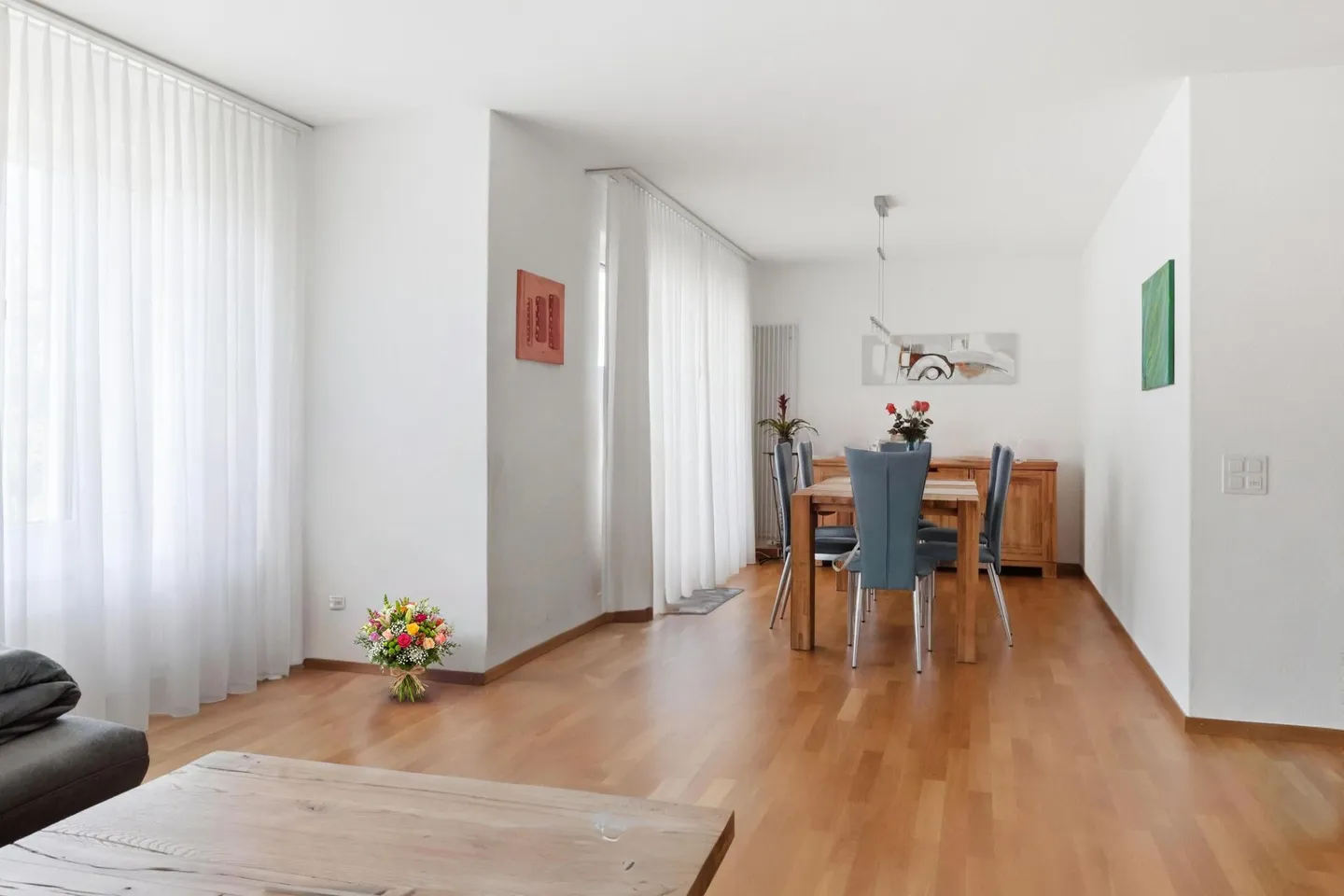 Bright 4.5-room apartment in a quiet location - Photo 2 of 8