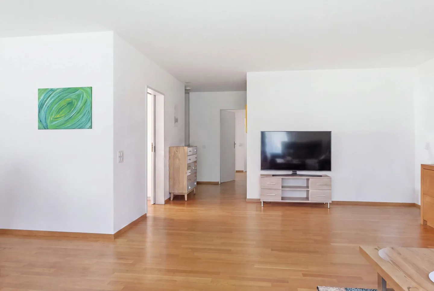 Bright 4.5-room apartment in a quiet location - Photo 3 of 8