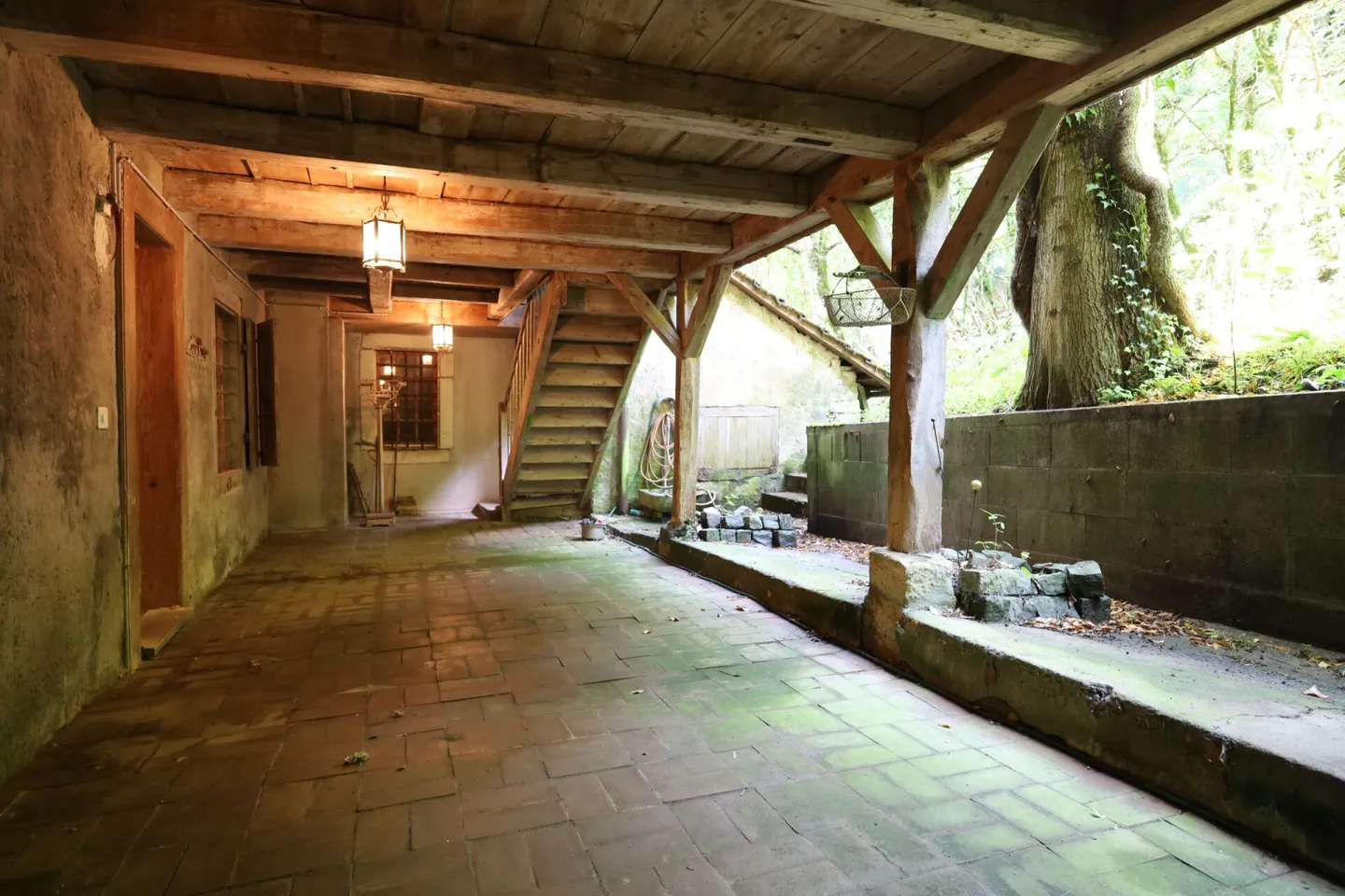 Fattoria con edificio annesso - Foto 6 di 24