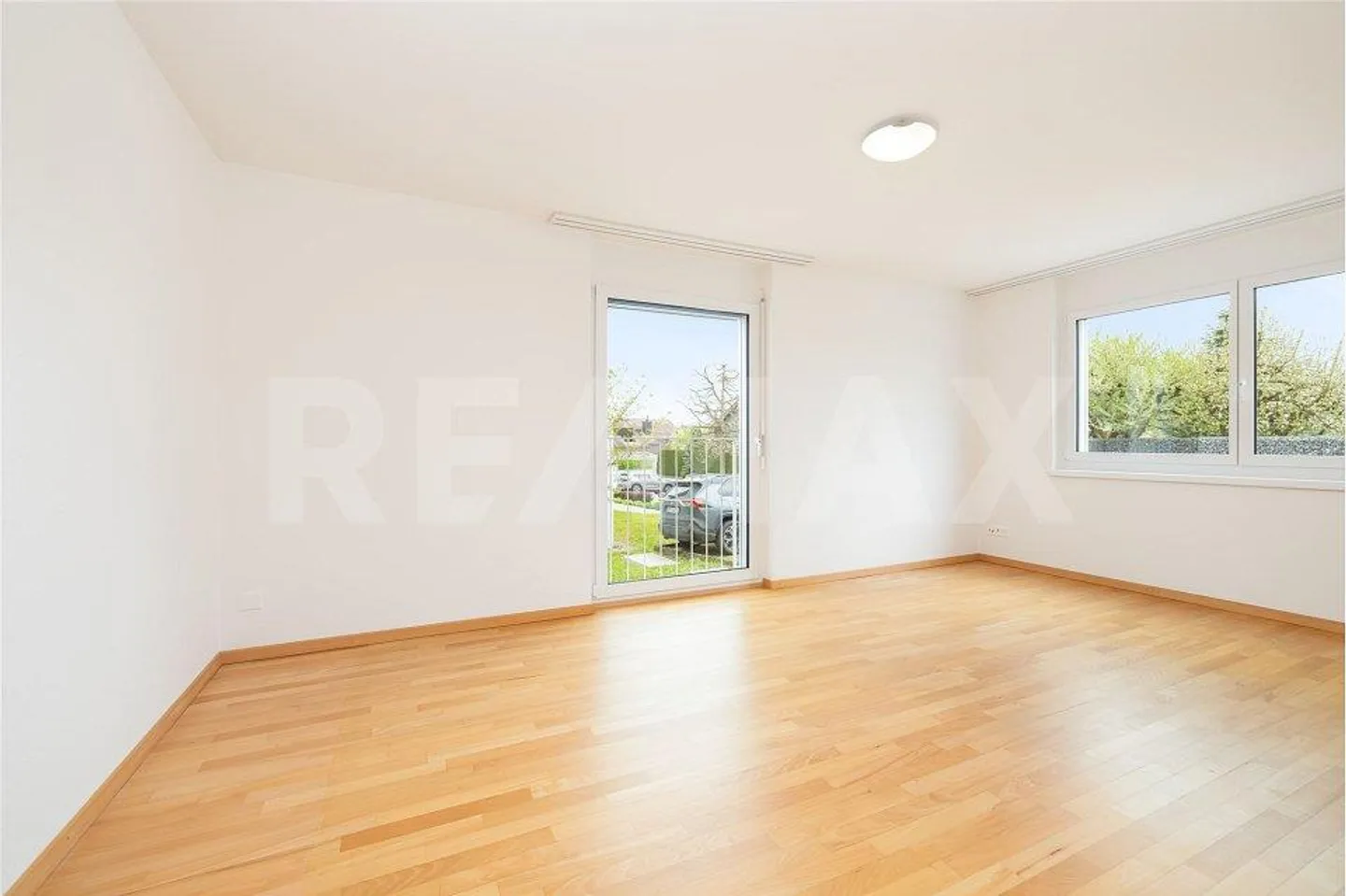 Bright 3.5-room apartment with garden idyll in Neerach - Photo 7 of 13