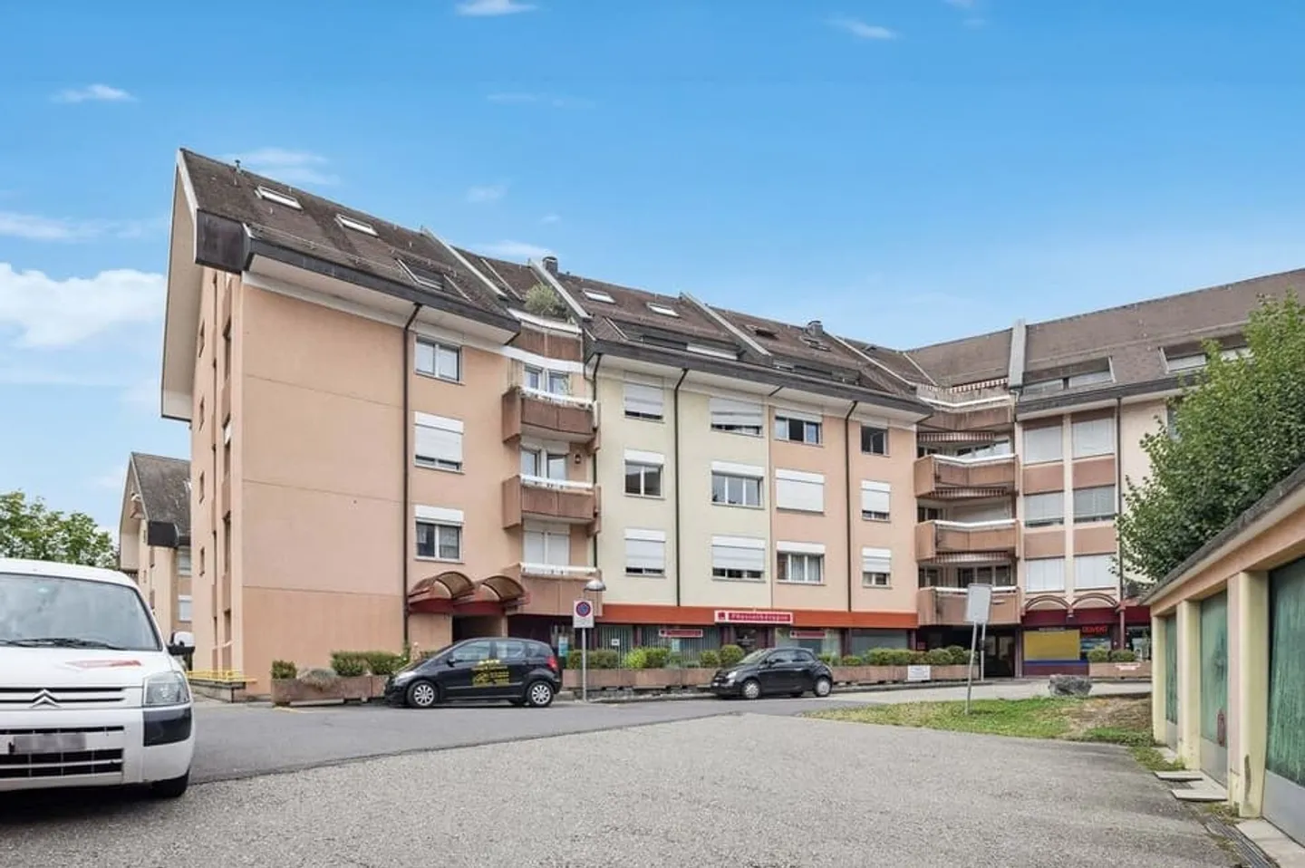 La tua futura arcade vicino alla stazione di Morges - Foto 1 di 12