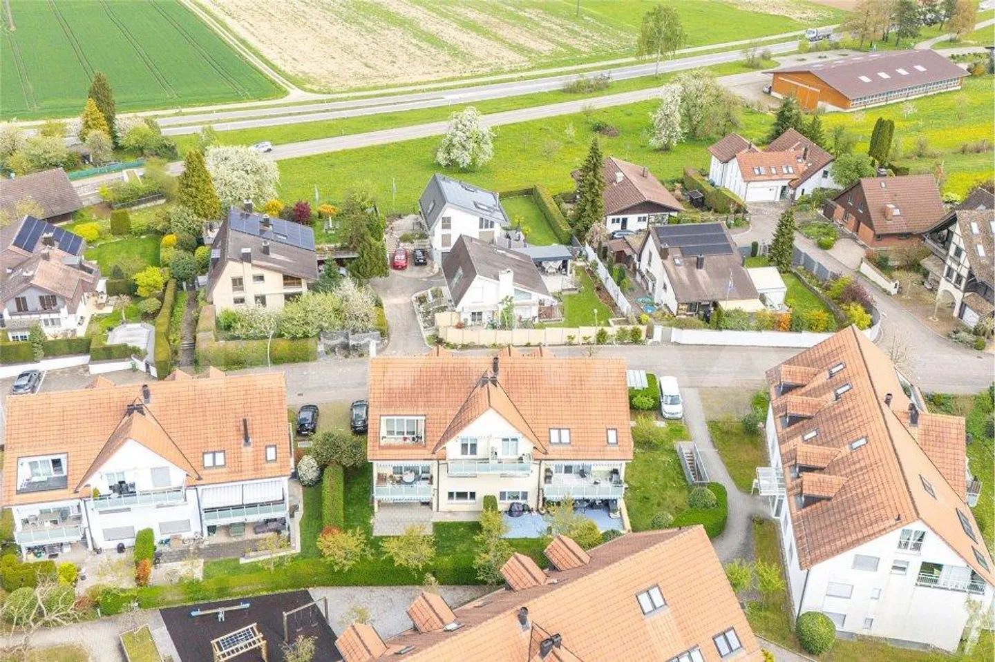 Bright 3.5-room apartment with garden idyll in Neerach - Photo 10 of 13