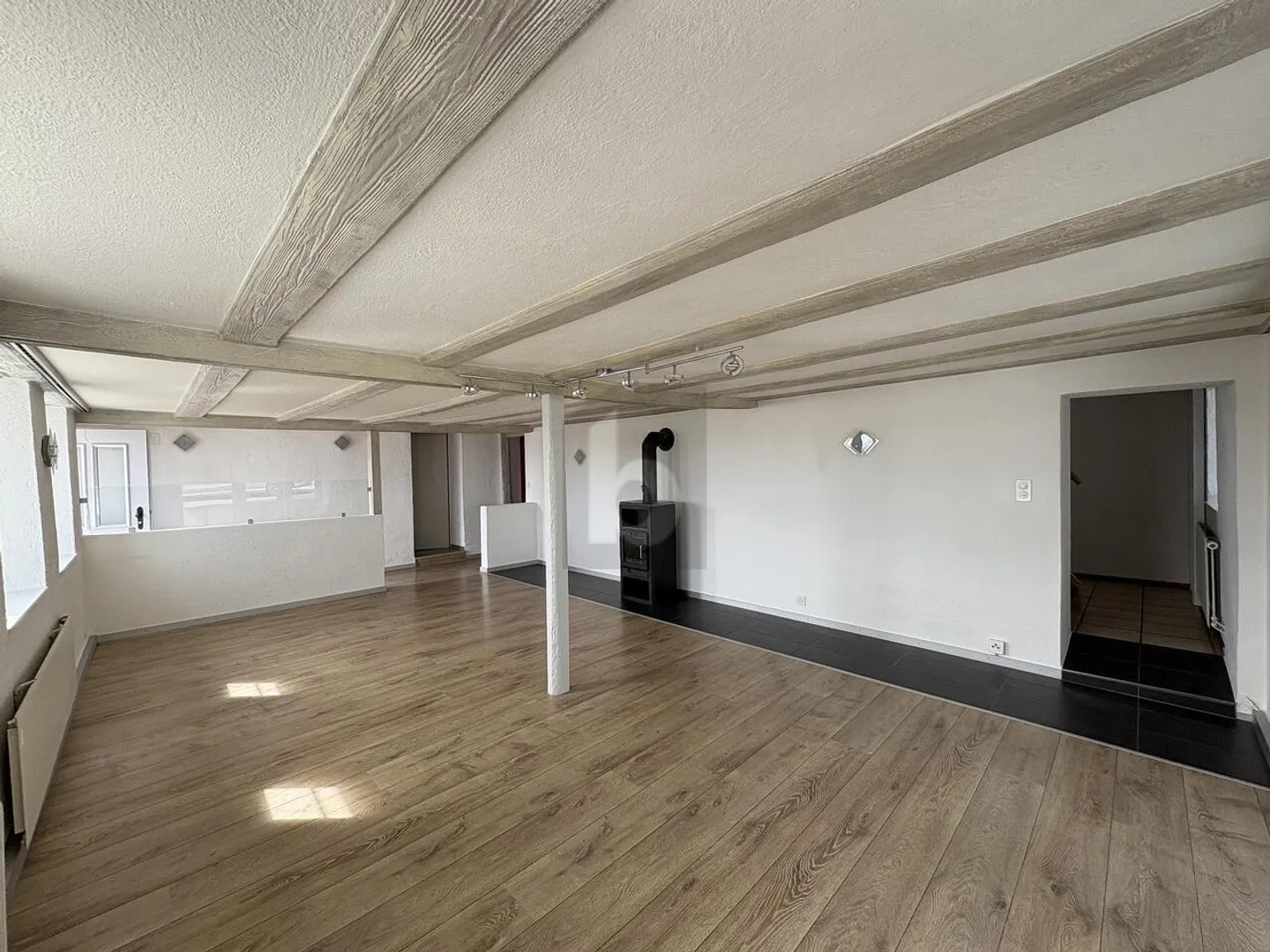 Maison individuelle à vendre - Photo 3 sur 6