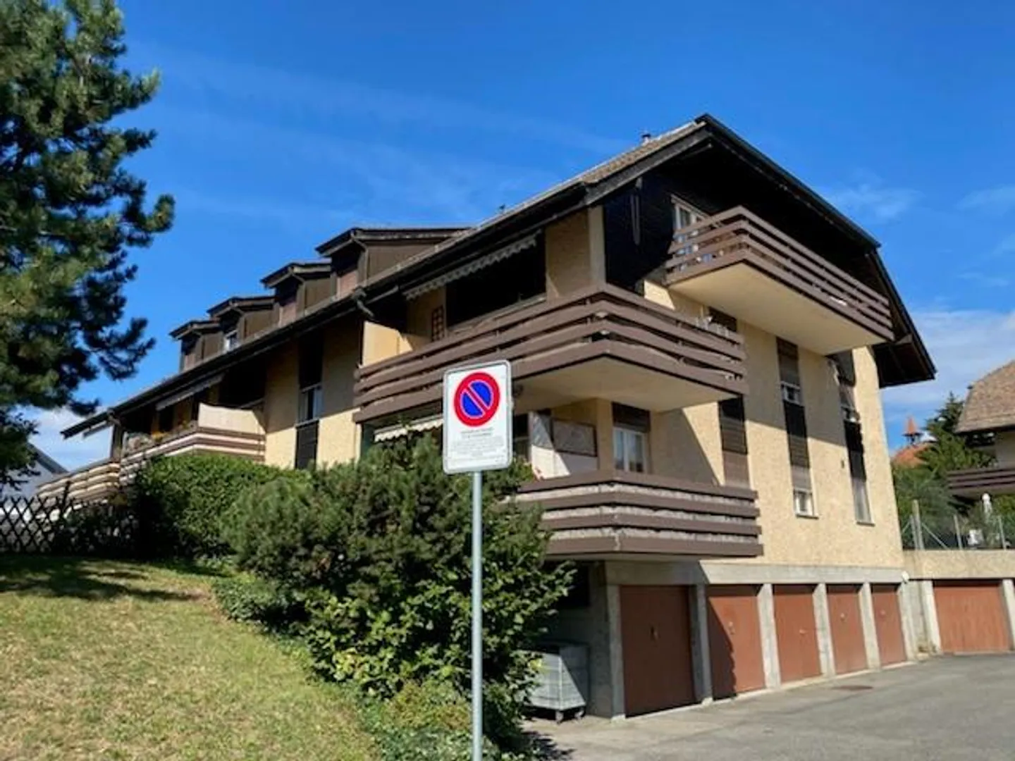 Grand Appartement avec Balcon - Photo 1 sur 10