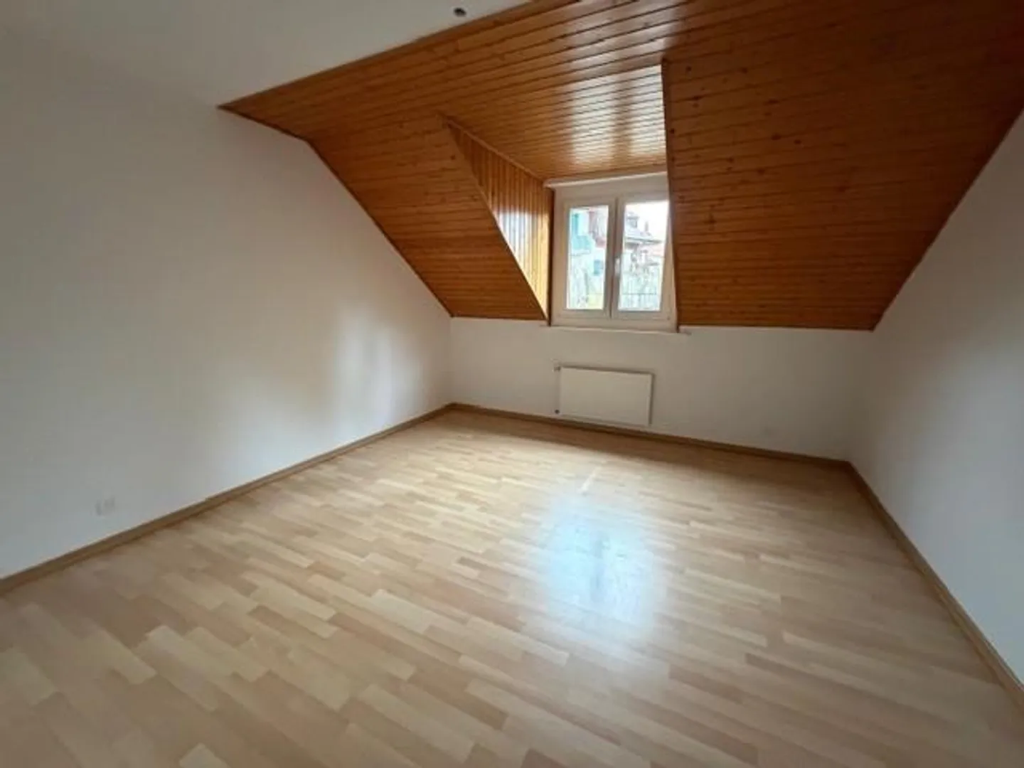 Grand Appartement avec Balcon - Photo 3 sur 10