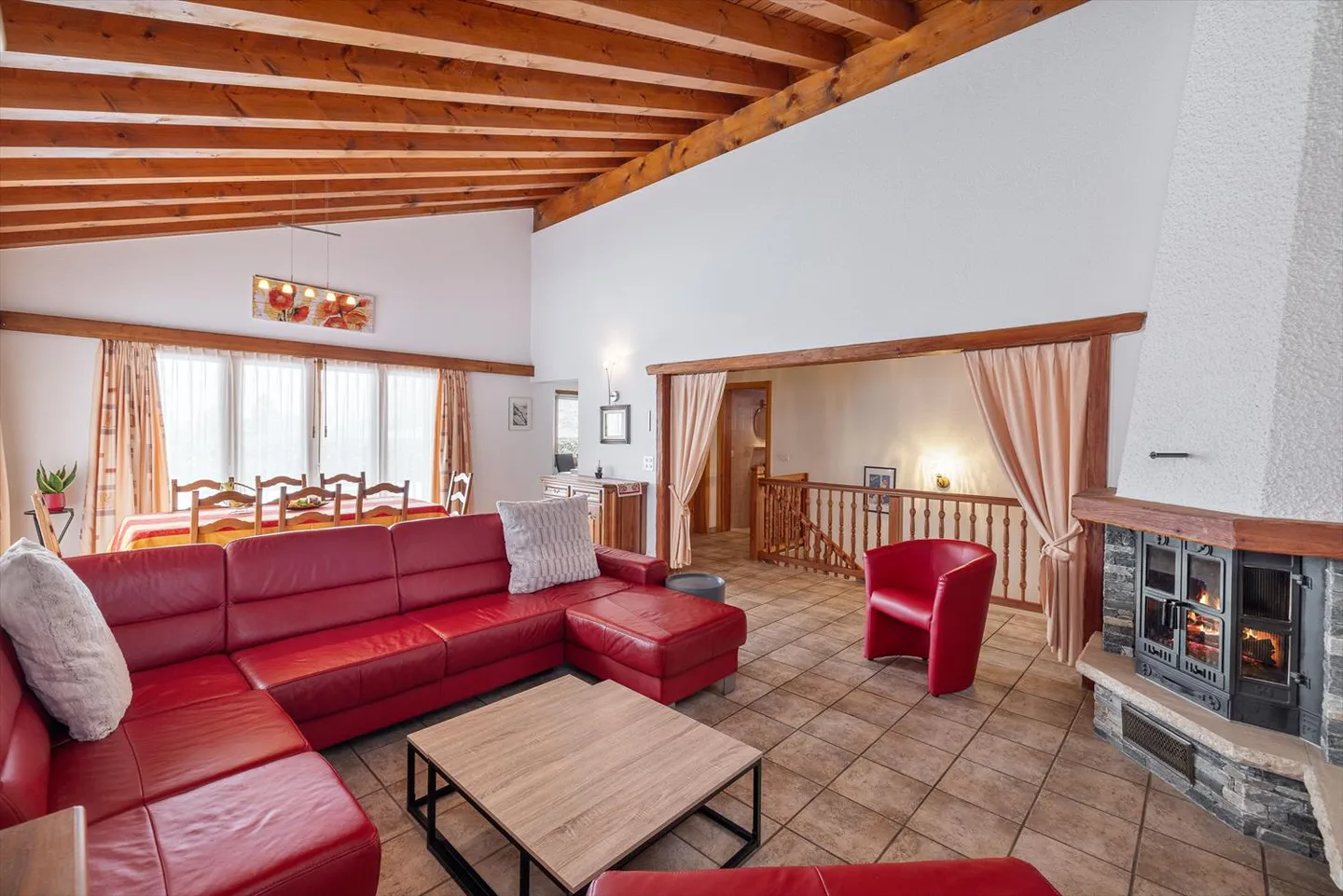 Maison individuelle - À deux pas de Crans-Montana - Photo 3 sur 12