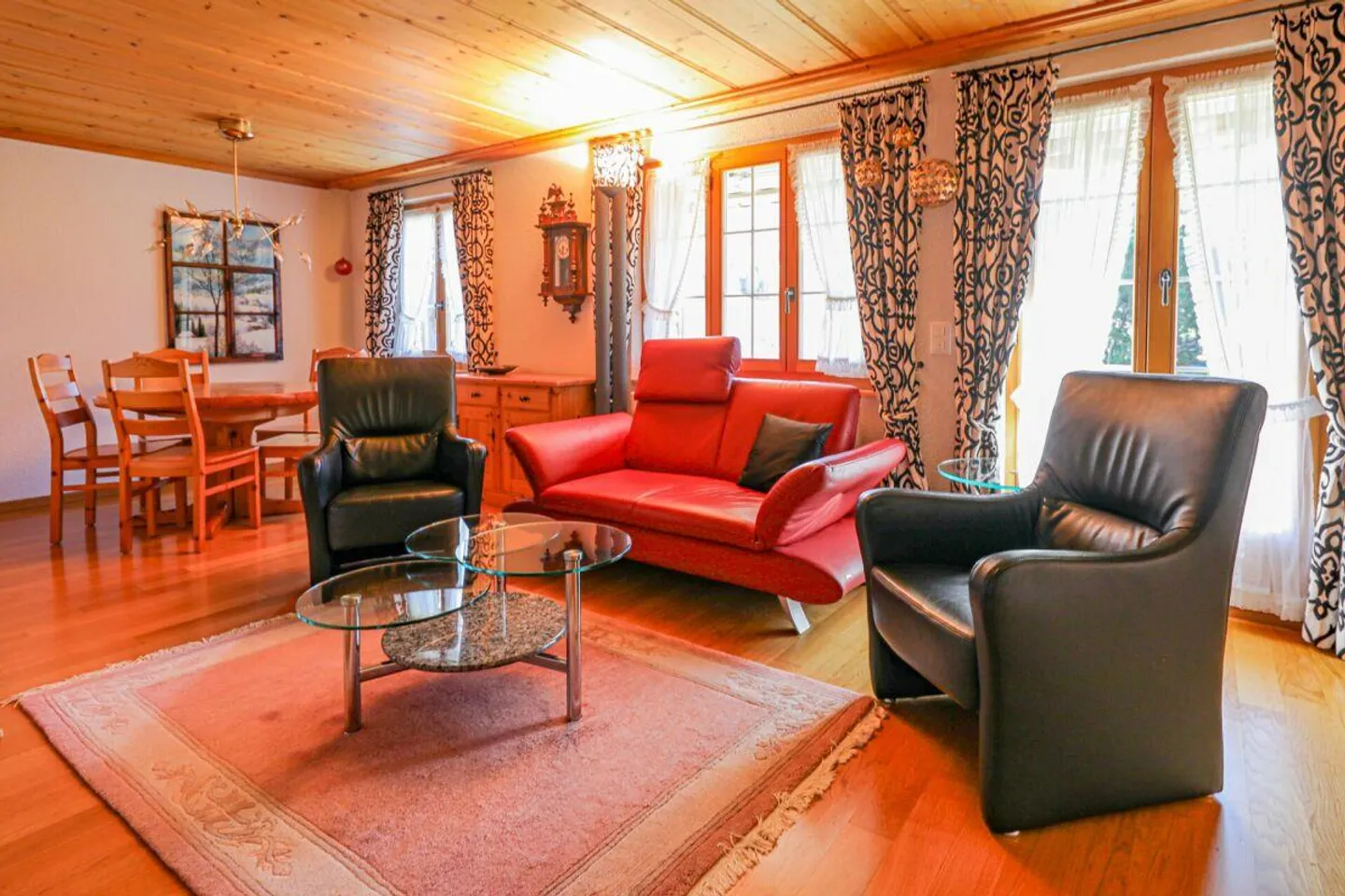 Appartement confortable de 3,5 pièces au rez-de-chaussée - Photo 9 sur 10