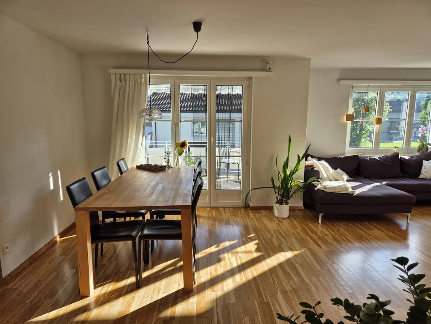 4.5 Zimmer Wohnung - Foto 3 von 8