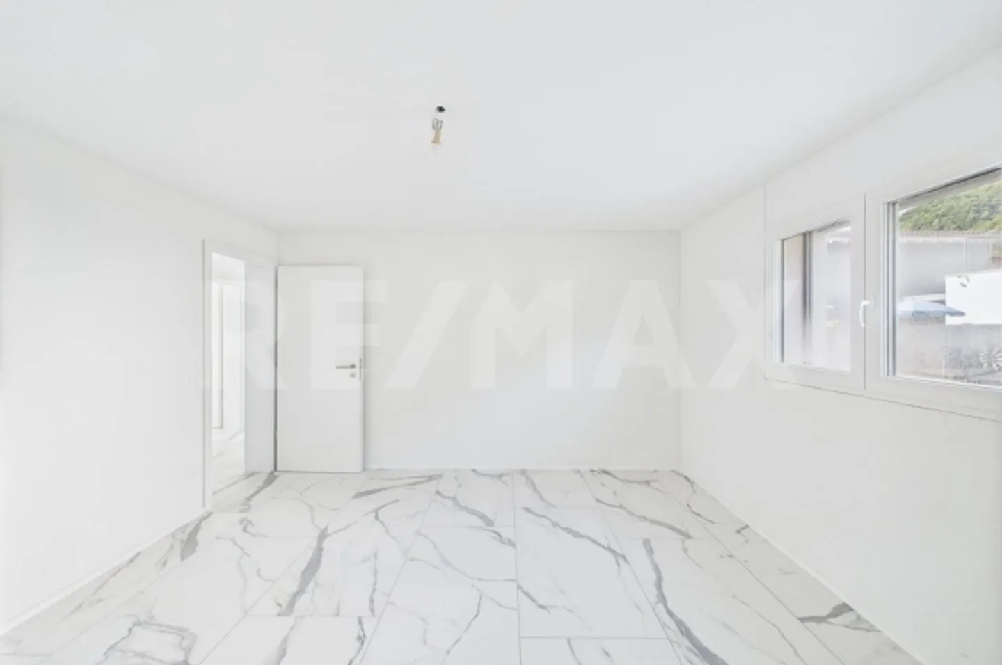 New construction - 3.5 room apartment with garden - Photo 12 of 13