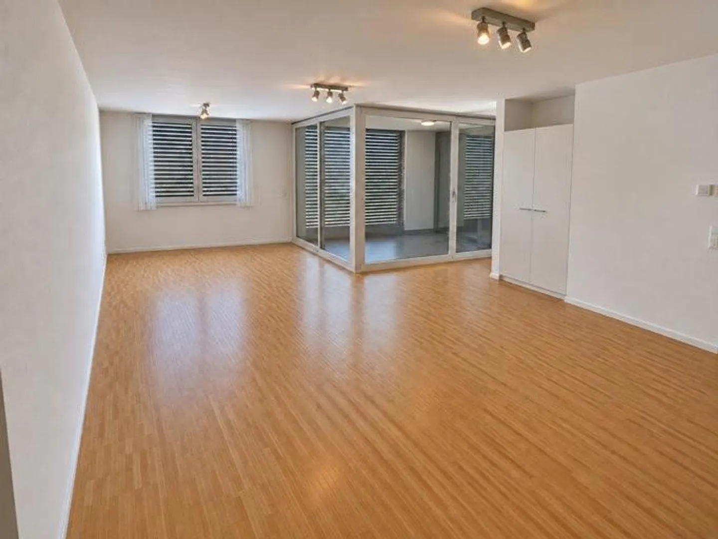 Moderno appartamento di 3,5 locali nel complesso Volta West - Foto 6 di 8