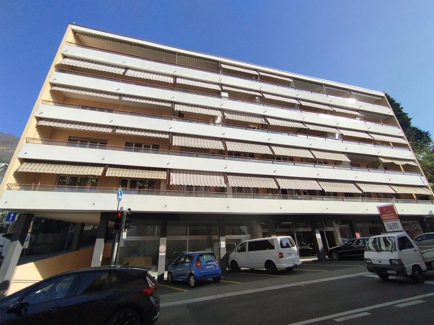 LOCARNO-A vendre appartement 2.5 avec résidence secondaire - Photo 1 sur 4